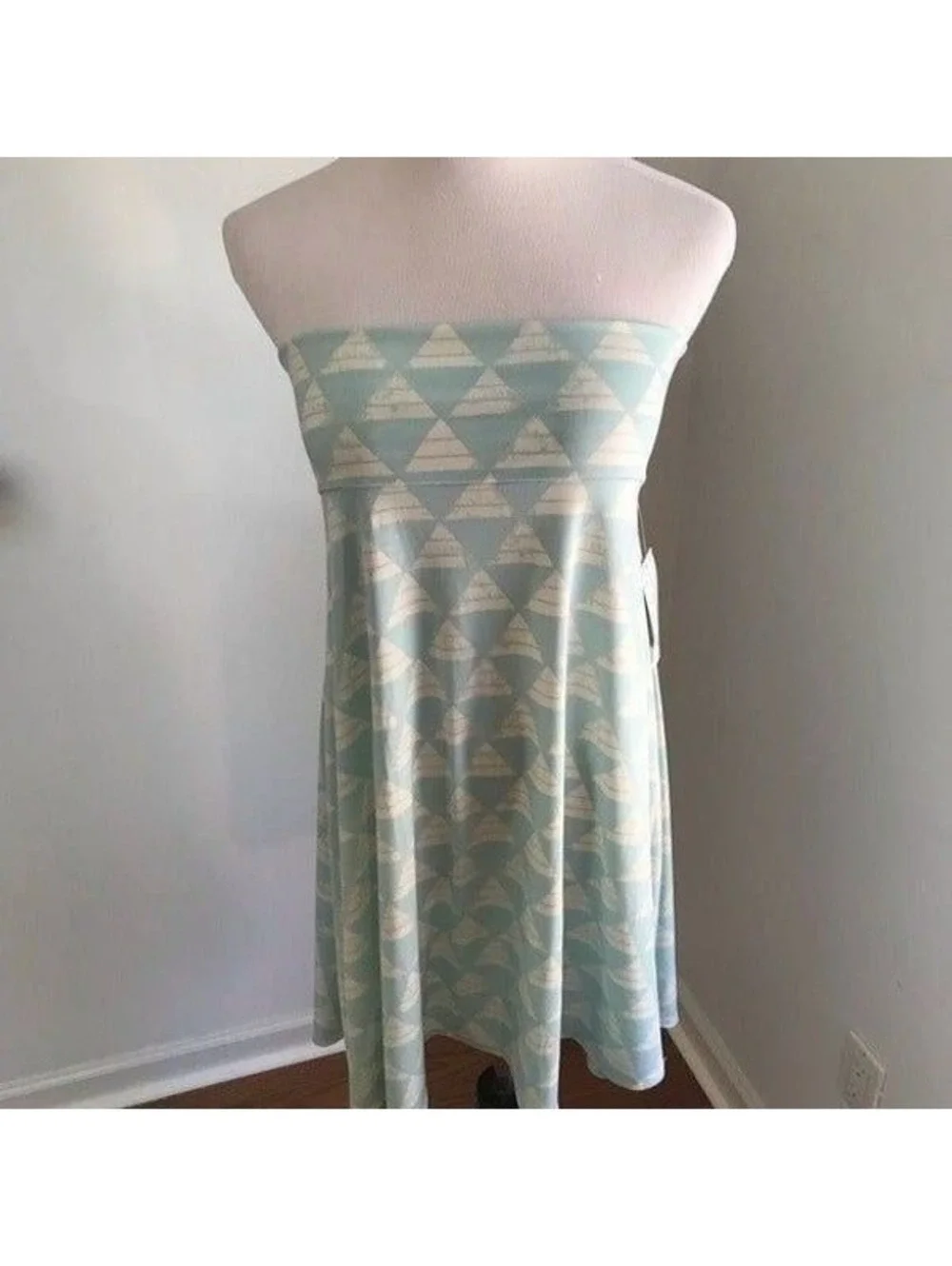 NWT LuLaroe Azure Skirt 2XL Blue White